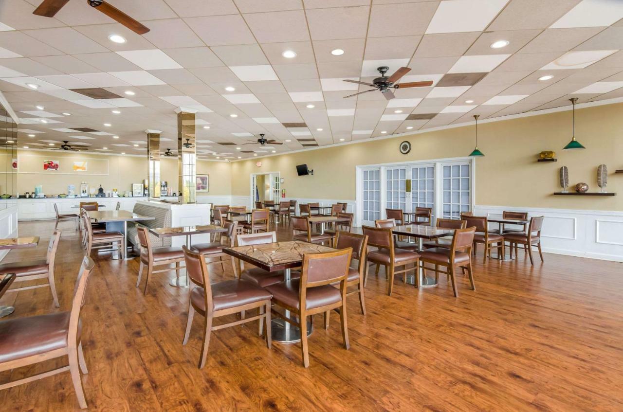 Quality Inn Roanoke Airport Exterior foto